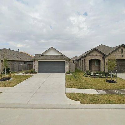 5078 Klein Orchard Dr, Houston, TX 77066