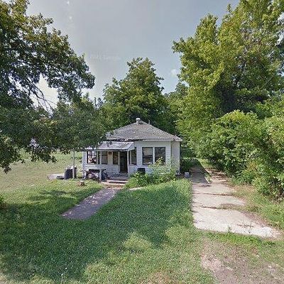 513 E Mulberry St, Cardwell, MO 63829