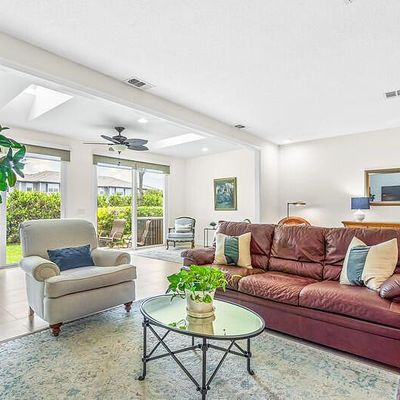 6785 Via Regina, Boca Raton, FL 33433