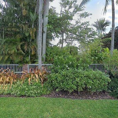 690 Island Dr, Palm Beach, FL 33480