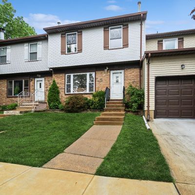 70 Corona Ct, Old Bridge, NJ 08857