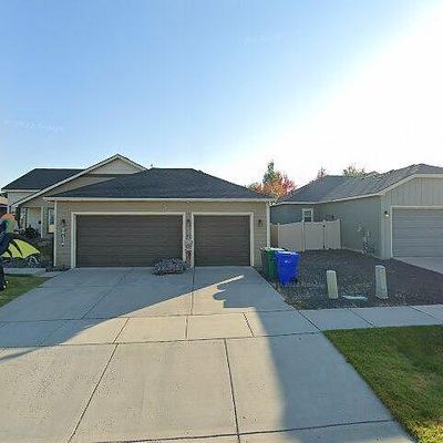 703 S Herrin Ln, Greenacres, WA 99016