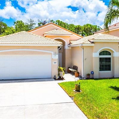 7039 Se Twin Oaks Cir, Stuart, FL 34997