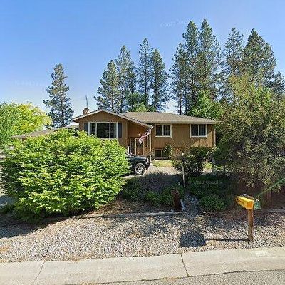 7406 W Dogwood Ave, Nine Mile Falls, WA 99026