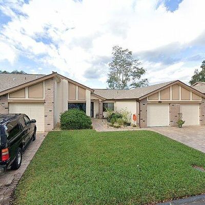 7428 Heather Walk Dr, Weeki Wachee, FL 34613