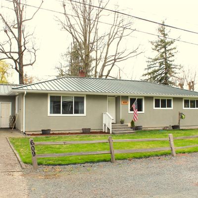 609 E 2 Nd St, Nooksack, WA 98276