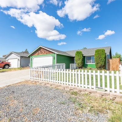 617 L St Se, Ephrata, WA 98823