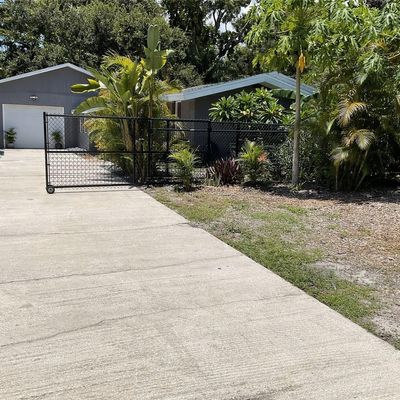 6476 29 Th Way N, Saint Petersburg, FL 33702