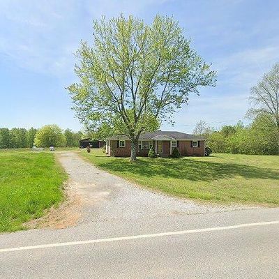 8416 Union Camp Rd, Red Boiling Springs, TN 37150