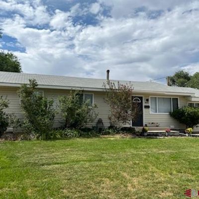 950 Livesay Dr, Cortez, CO 81321