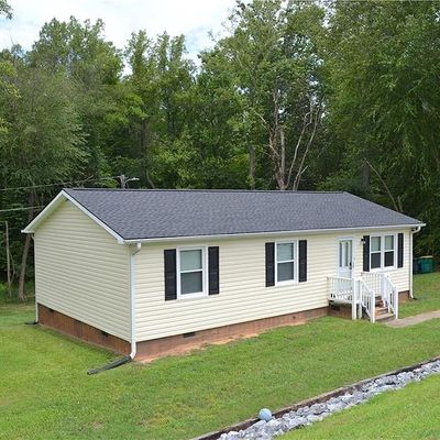 800 Mcgehee St, Madison, NC 27025