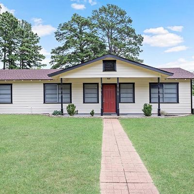 804 N Pitzer St, Colmesneil, TX 75938