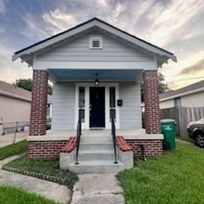 818 Avenue A, Marrero, LA 70072