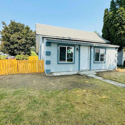 101 N Date St, Toppenish, WA 98948