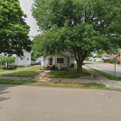 1011 E Front St, Dover, OH 44622