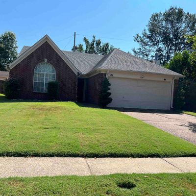 1022 Spanish Trail Ln, Cordova, TN 38018