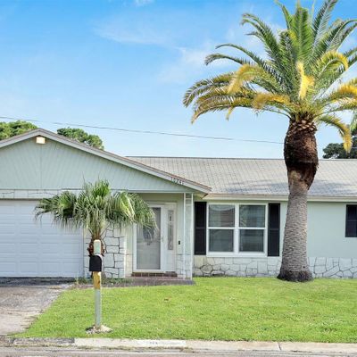 10241 127 Th Ave, Largo, FL 33773