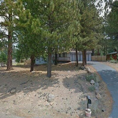 10333 Courtenay Ln, Truckee, CA 96161