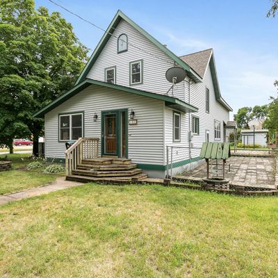 104 1 St St Sw, Melrose, MN 56352