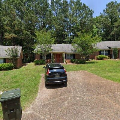 109 Twin Oaks Cv, Oxford, MS 38655