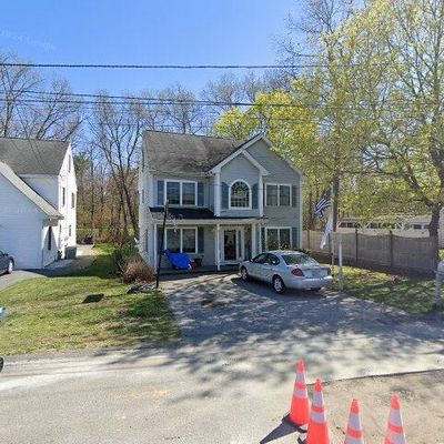 11 Orchard St, Tewksbury, MA 01876