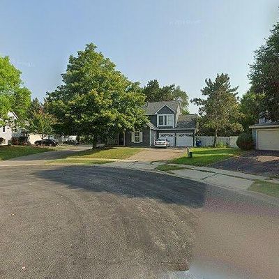 11001 Quebec Cir, Minneapolis, MN 55438