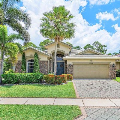 9782 Osprey Isles Blvd, Palm Beach Gardens, FL 33412