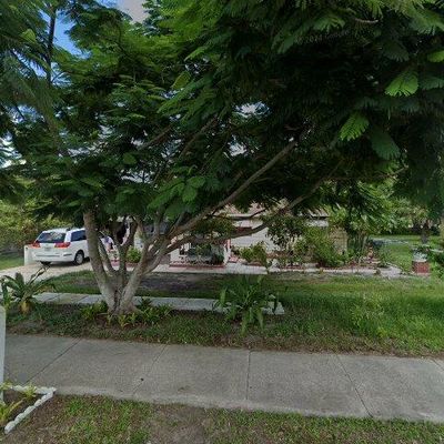 1207 N Thacker Ave, Kissimmee, FL 34741