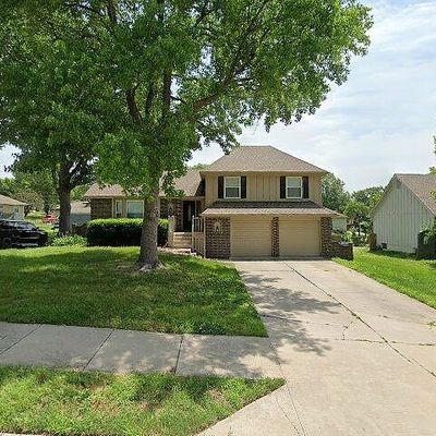 12725 Byars Rd, Grandview, MO 64030