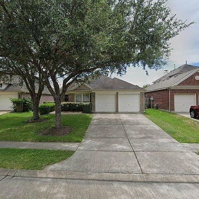 12908 Castlewind Ln, Pearland, TX 77584