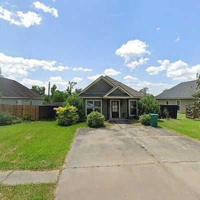 131 Feinstein Rd, Lake Charles, LA 70611