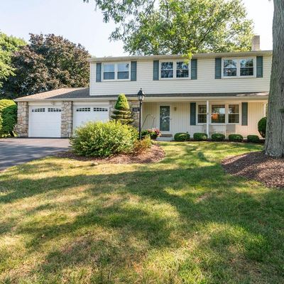 1333 Pickwick Ln, Lansdale, PA 19446