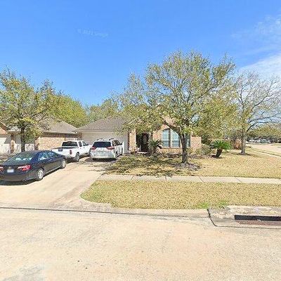 11102 Wortham Gate Dr, Houston, TX 77065