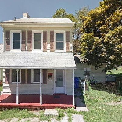 114 N Front St, Womelsdorf, PA 19567