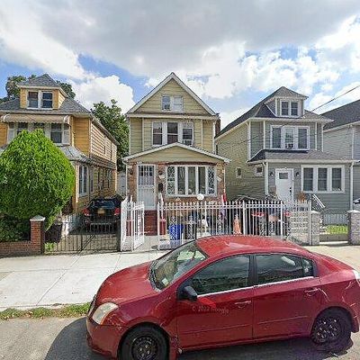 11433 131 St St, South Ozone Park, NY 11420