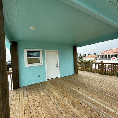 117 Ocean Tide Dr, Port Bolivar, TX 77650