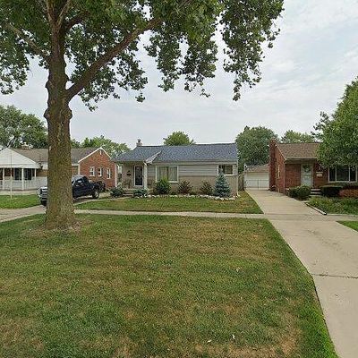 15729 Churchill St, Southgate, MI 48195