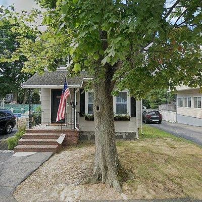 16 Ballou St, Quincy, MA 02169