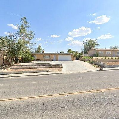 16241 Seneca Rd, Victorville, CA 92395