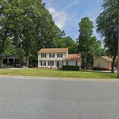 1627 Bolingbroke Rd, High Point, NC 27265