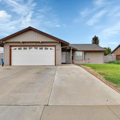 1637 Edwin Dr, Yuba City, CA 95993