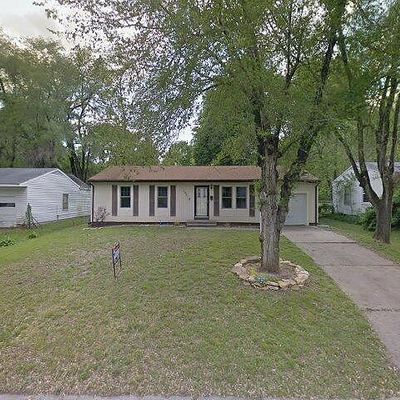 13716 10 Th Ter, Grandview, MO 64030