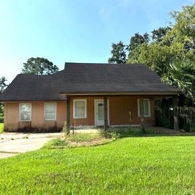 1384 Irish Bend Rd, Franklin, LA 70538