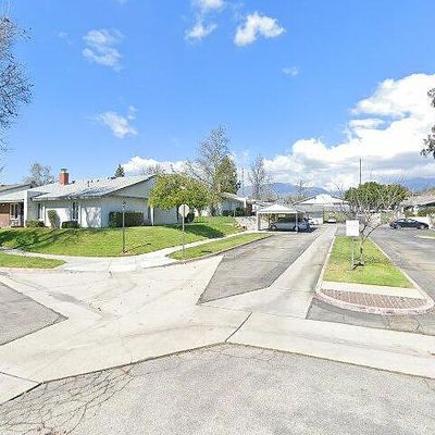 1386 W 8 Th St, Upland, CA 91786