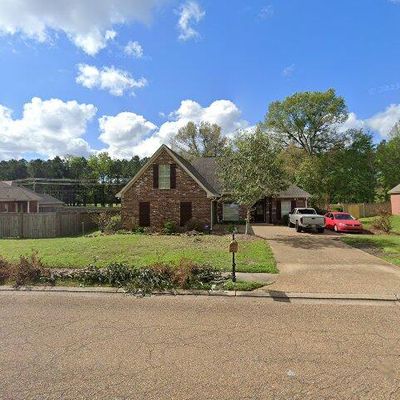 1911 Eastridge Cir, Madison, MS 39110