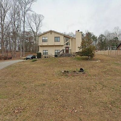 1960 Oakleaf Ln, Lithia Springs, GA 30122