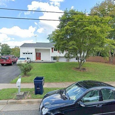 2 Mcclellan Ct, Piscataway, NJ 08854