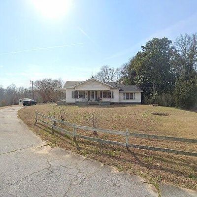 201 Coggins Rd, Woodruff, SC 29388