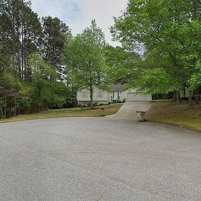 202 Deer Walk Dr, Winder, GA 30680