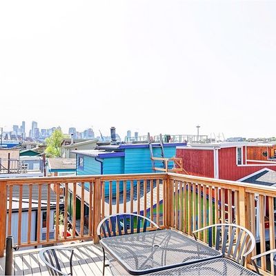 2035 Fairview Avenue E Unit B, Seattle, WA 98102